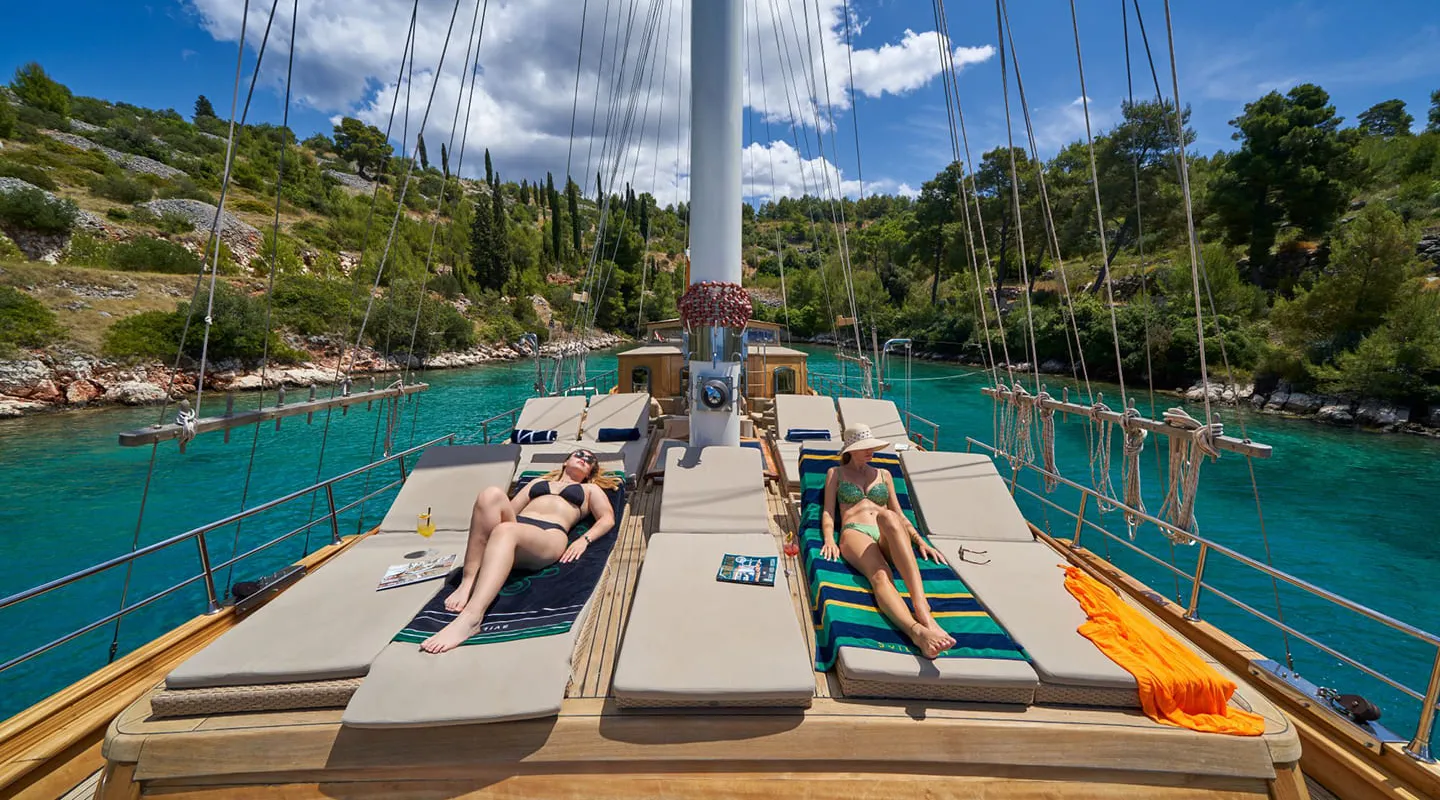 LIBRA Sun loungers