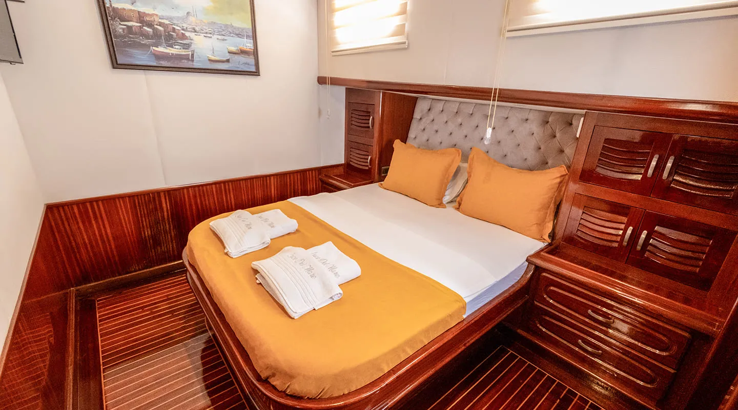 LUCE DEL MARE Double cabin