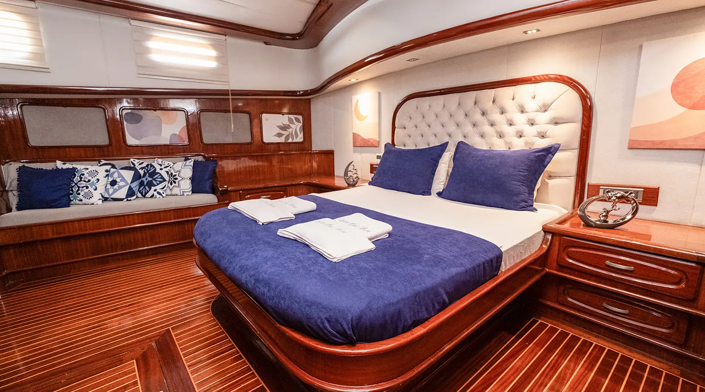 LUCE DEL MARE Master cabin