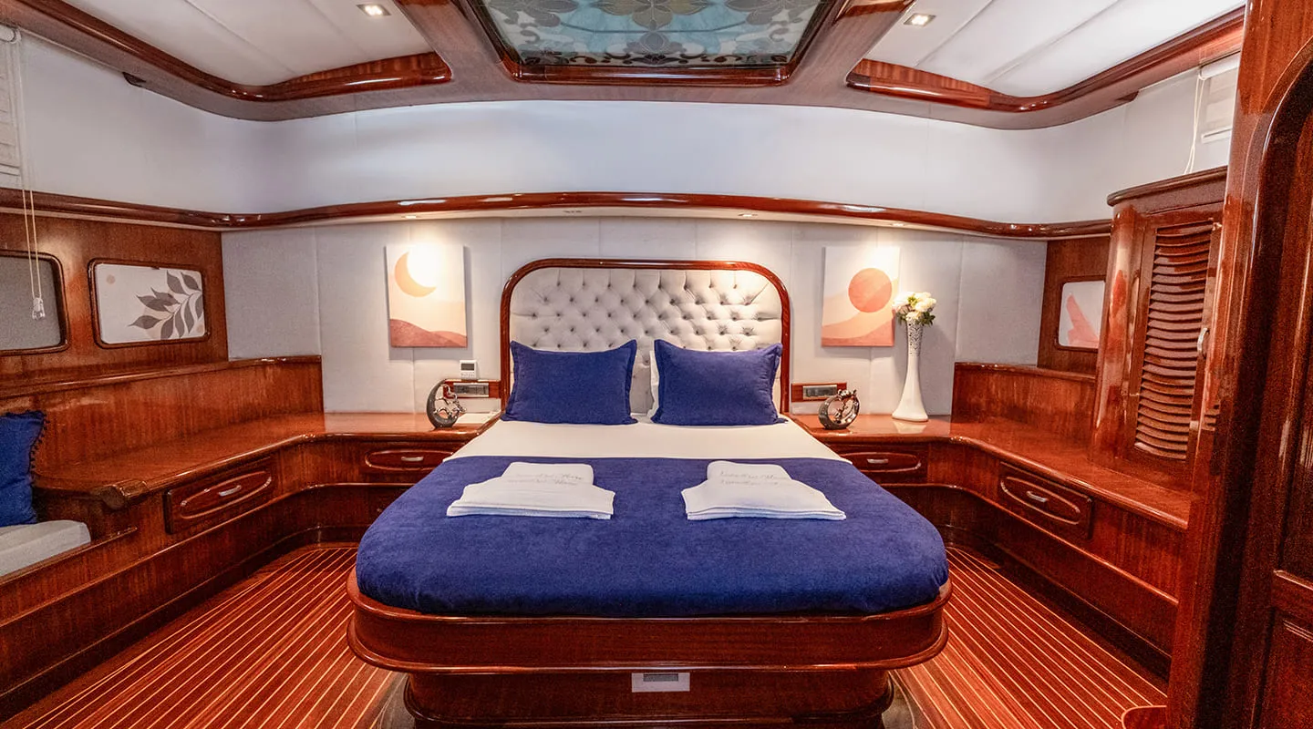 LUCE DEL MARE Master cabin