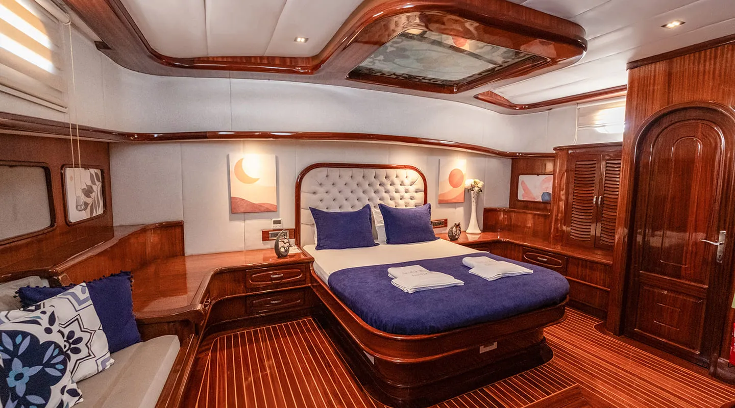 LUCE DEL MARE Master cabin