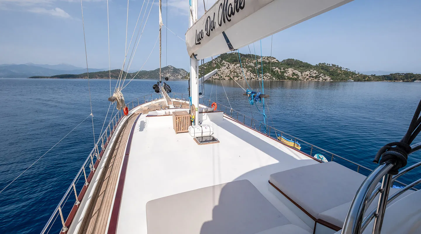 LUCE DEL MARE Sun deck