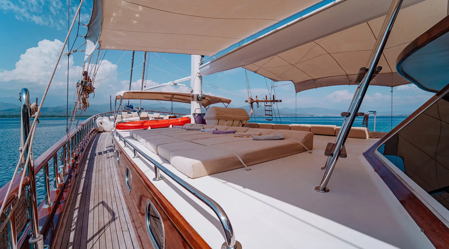 LYCIAN QUEEN Sun deck