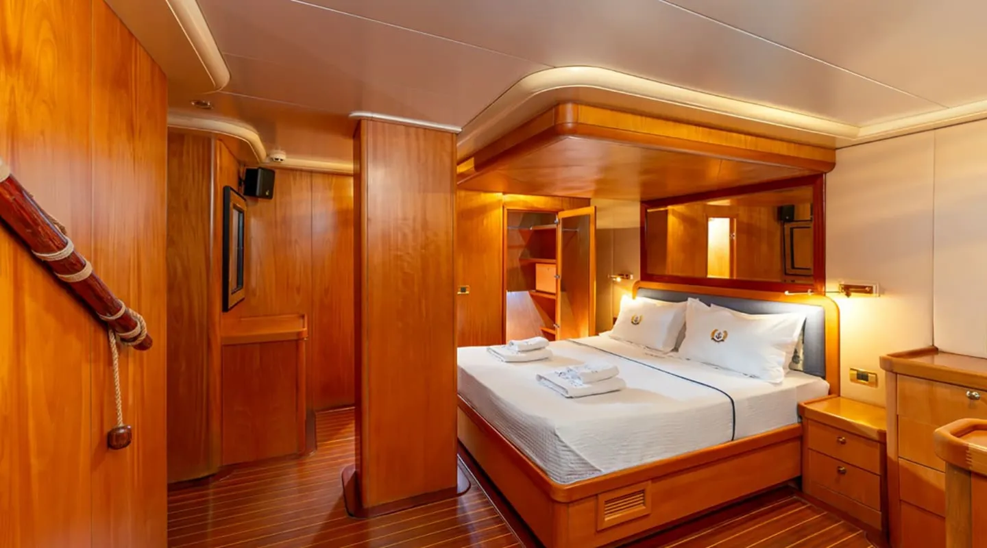 MEIN SCHATZ Double cabin