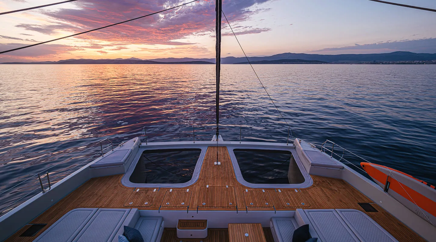 N+1 Bow deck