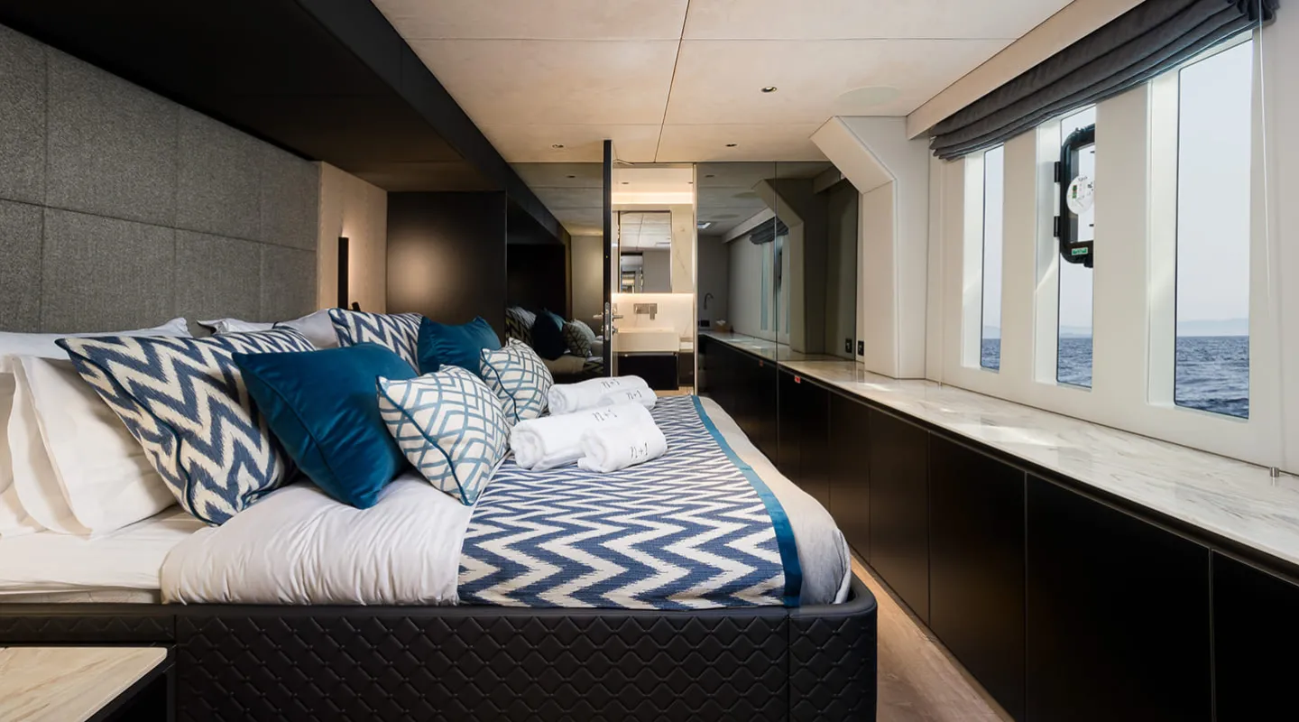 N+1 Double cabin