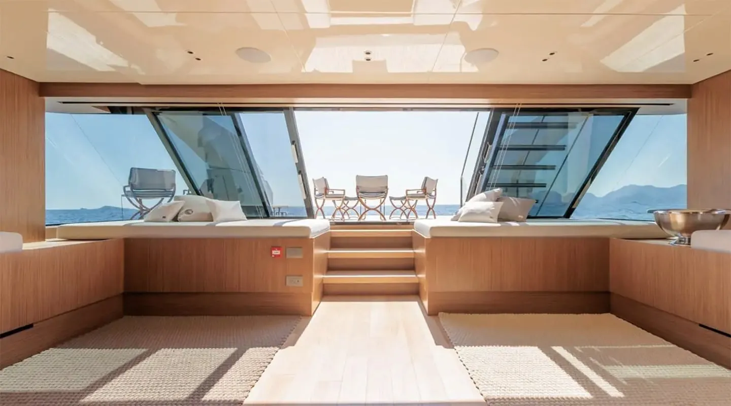 NECTAR Aft deck