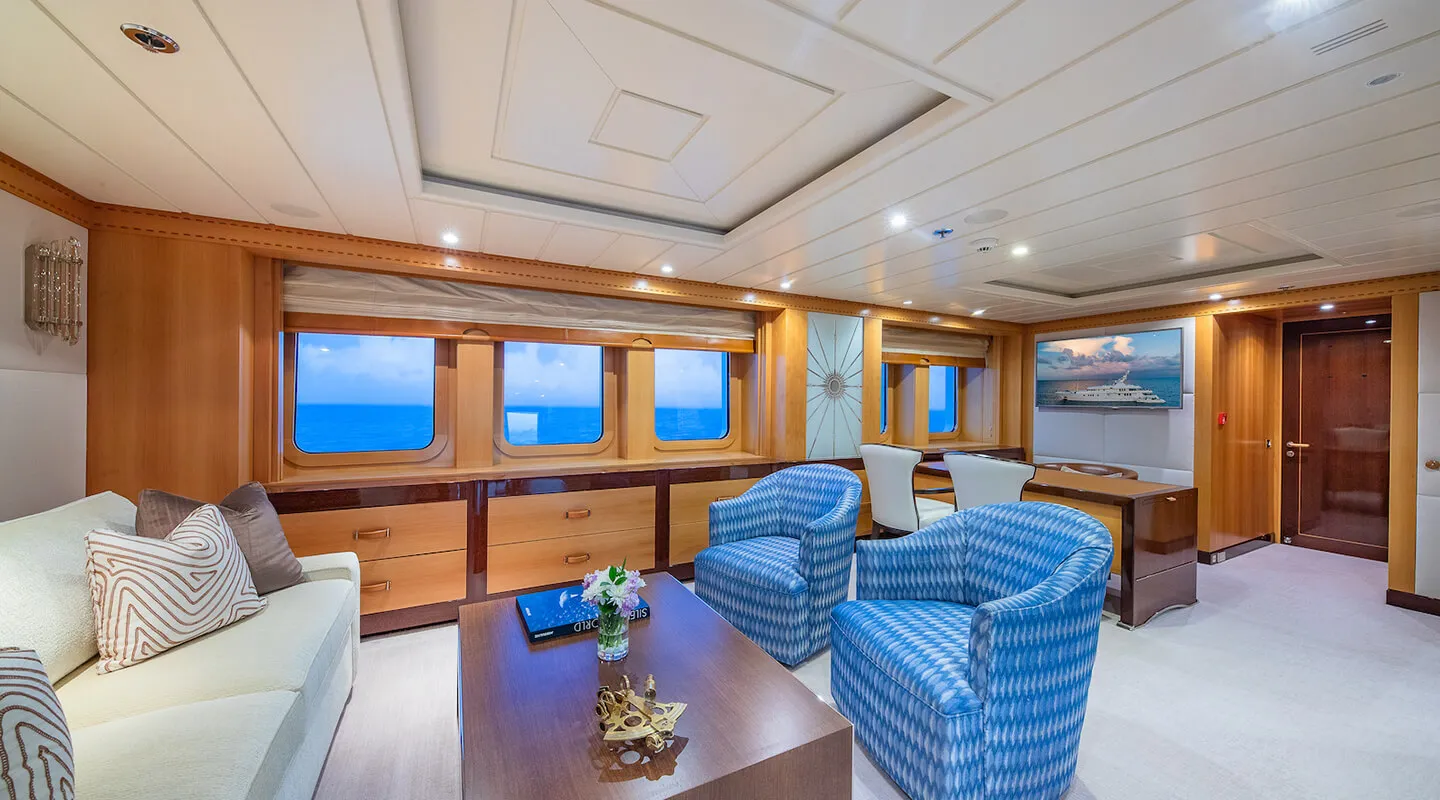 NITA K II Master cabin