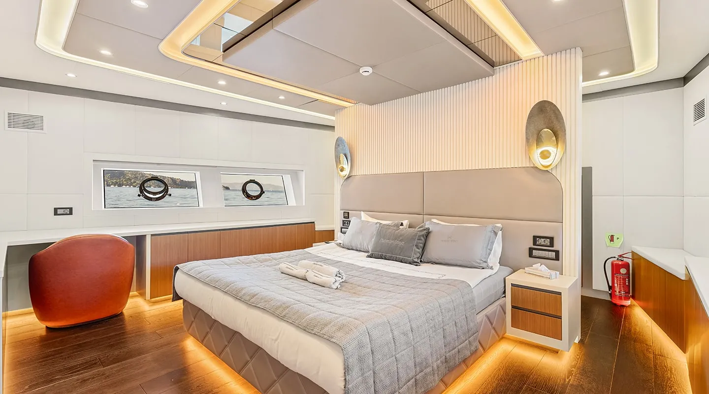 NORTH WIND Double cabin