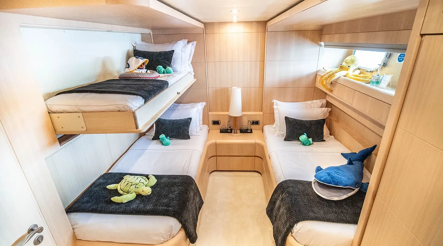 PAREAKI II Triple cabin