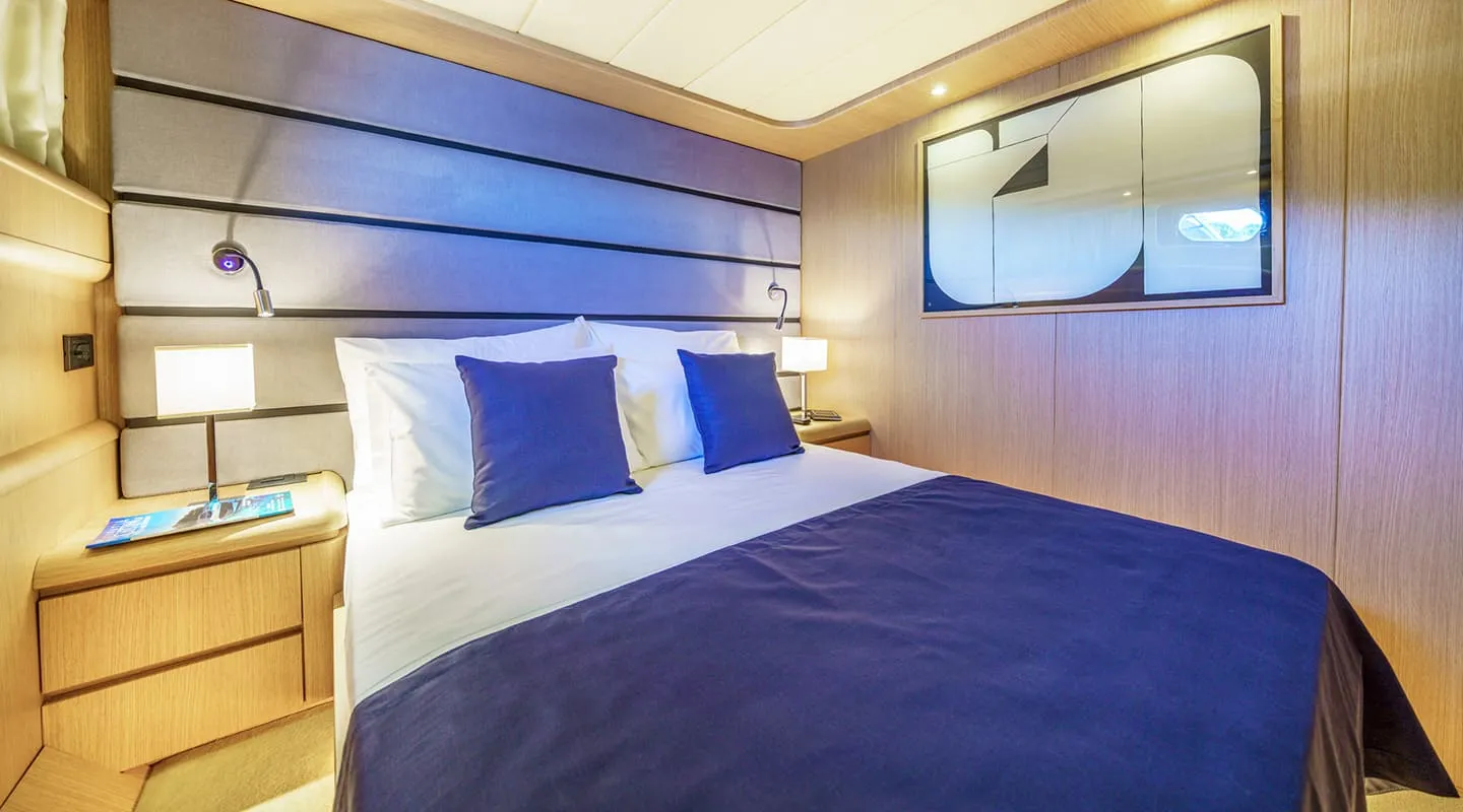 PHANTOM VIP cabin