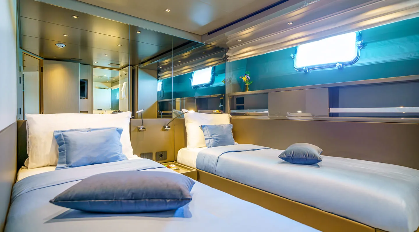 PRIMUS Convertible stateroom