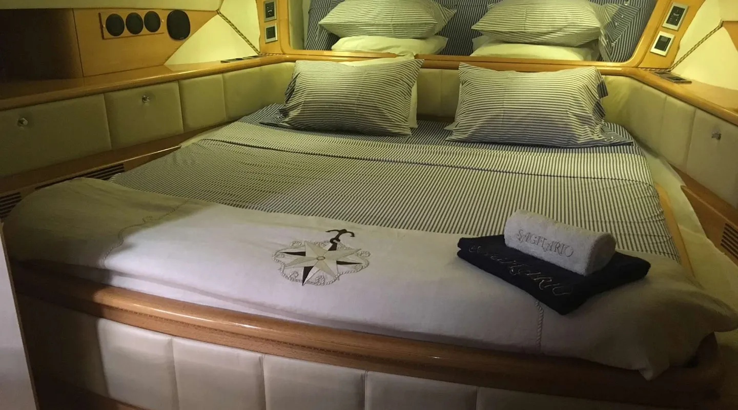 SAGITTARIUS Double cabin