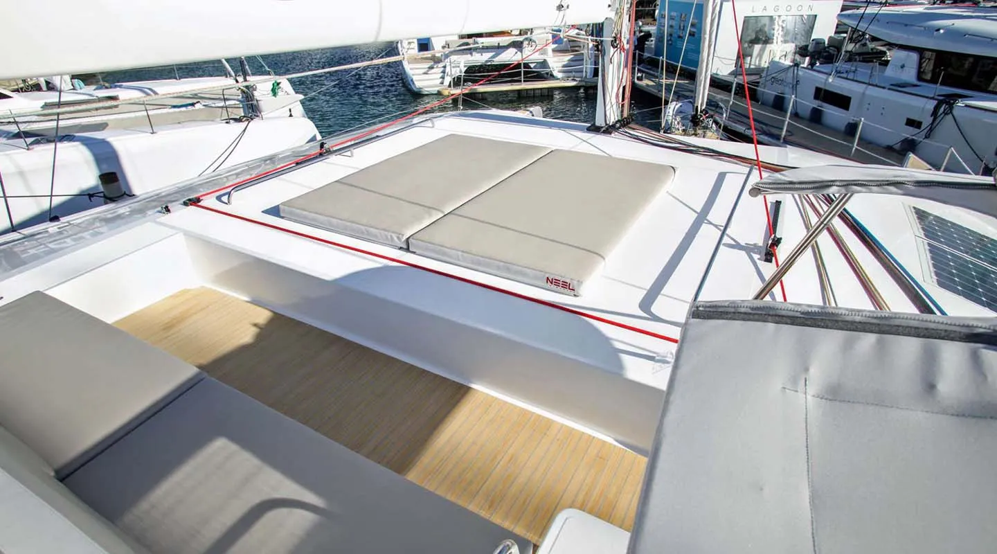 TRILOGY Flybridge