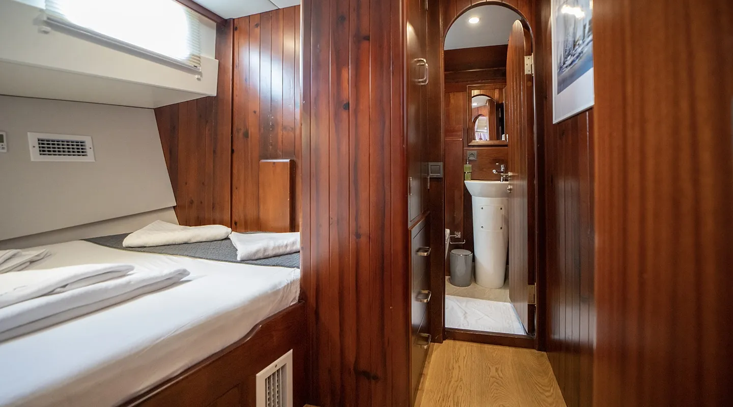 ULUCINAR Double cabin