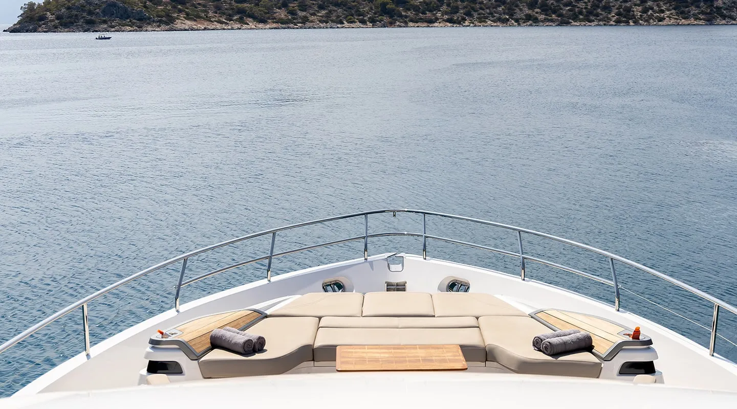 VISTA Bow deck