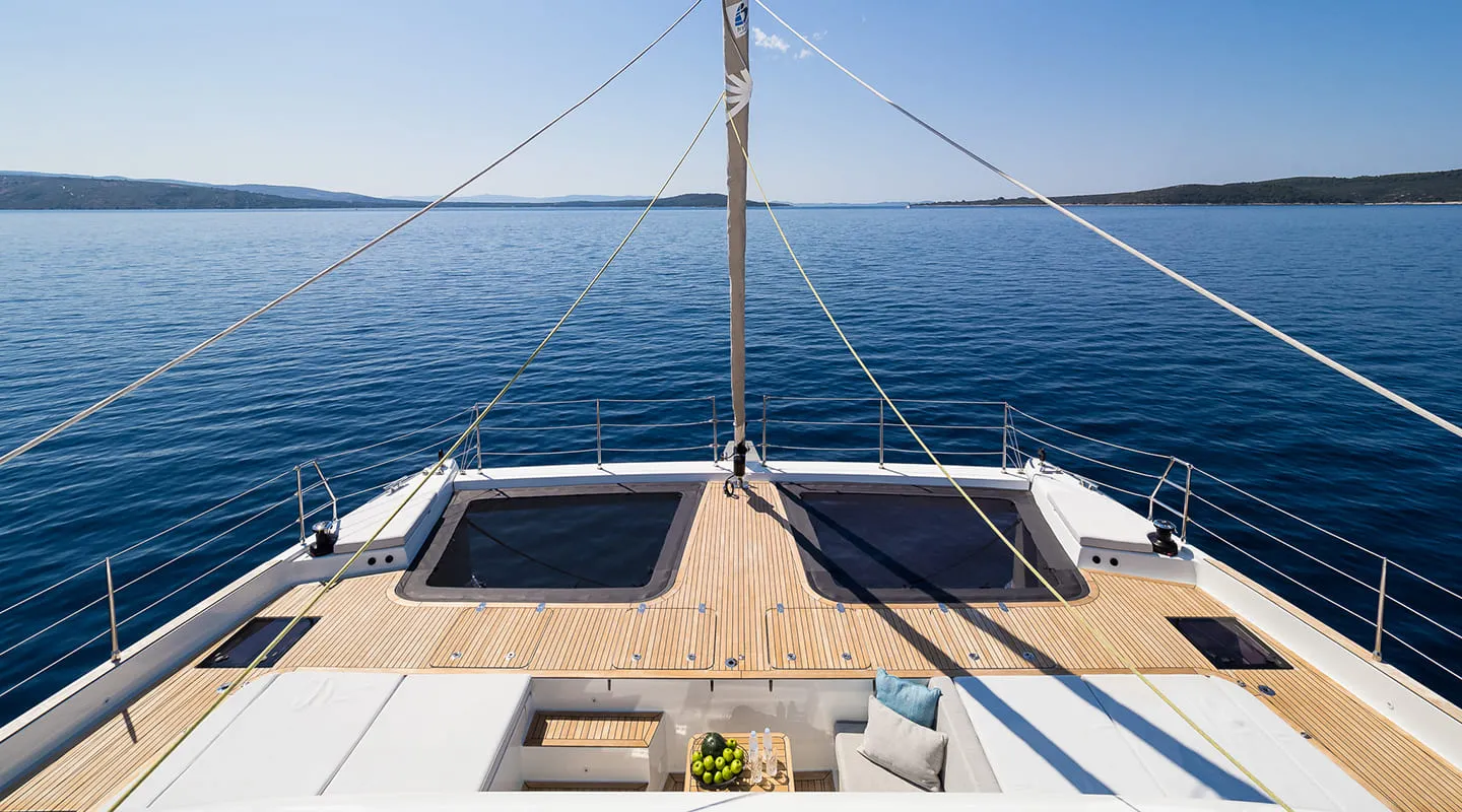 VULPINO Bow deck
