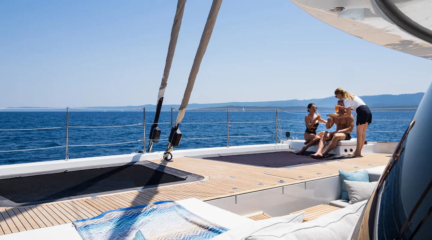 VULPINO Bow deck