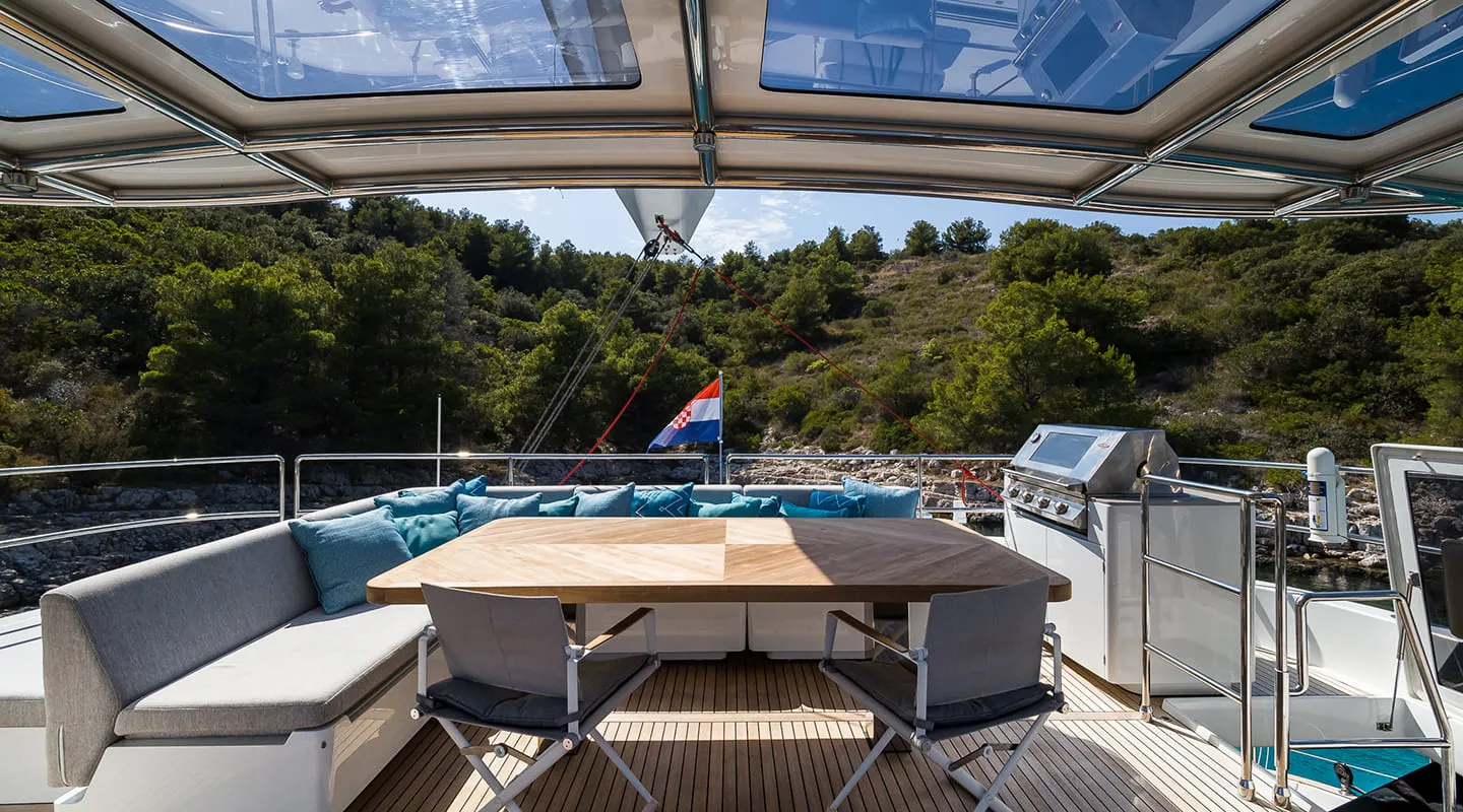 VULPINO Flybridge