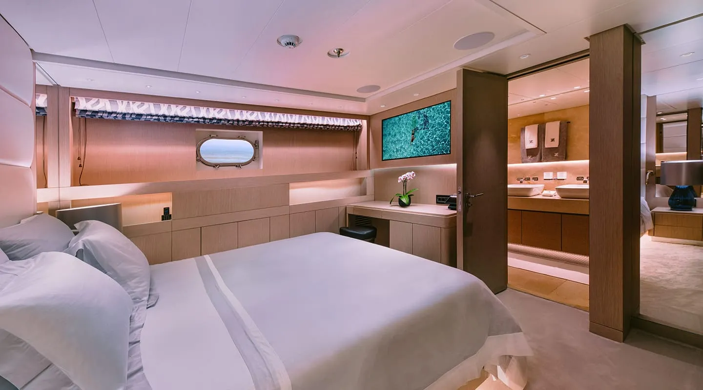 XANA Double cabin