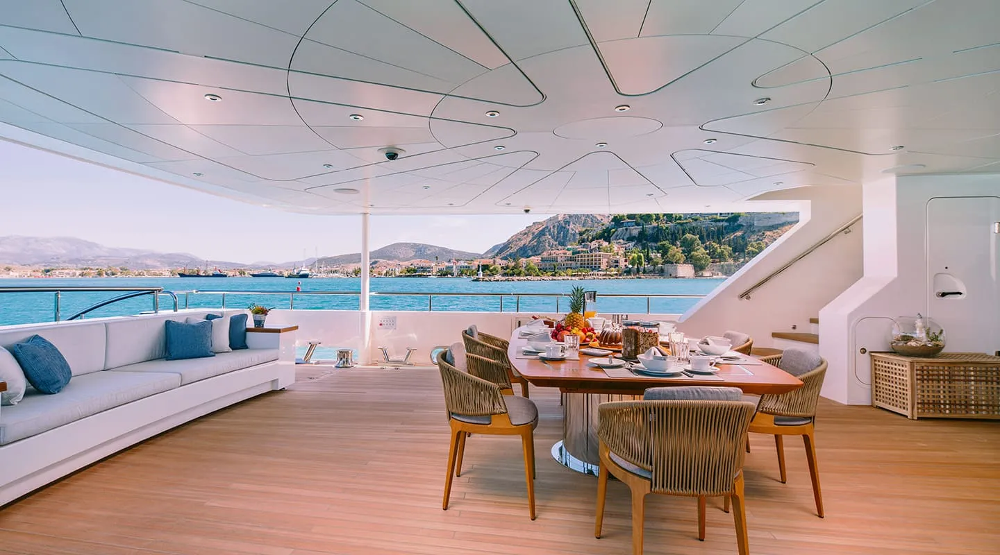 XANA Main deck aft