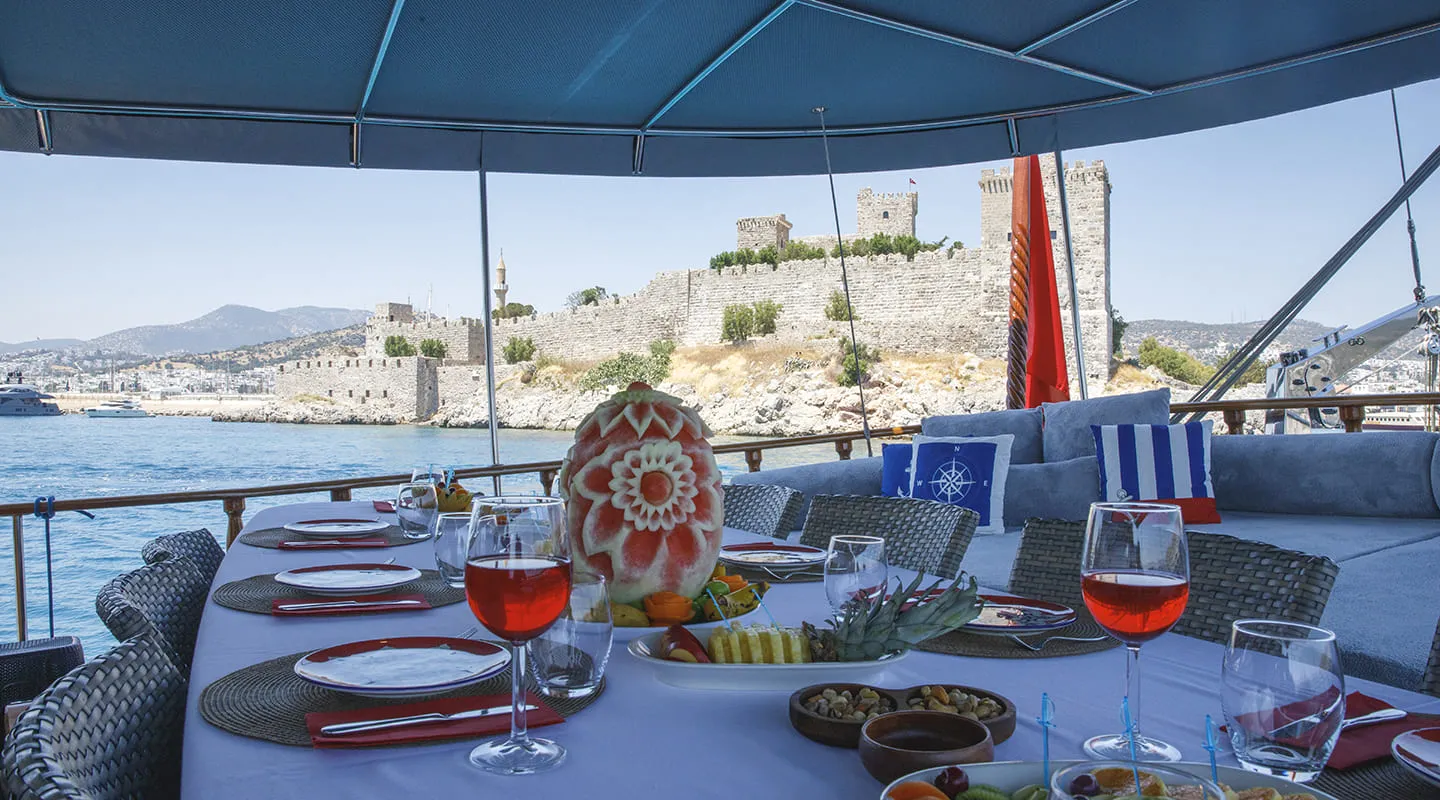 YA SELAM Food service