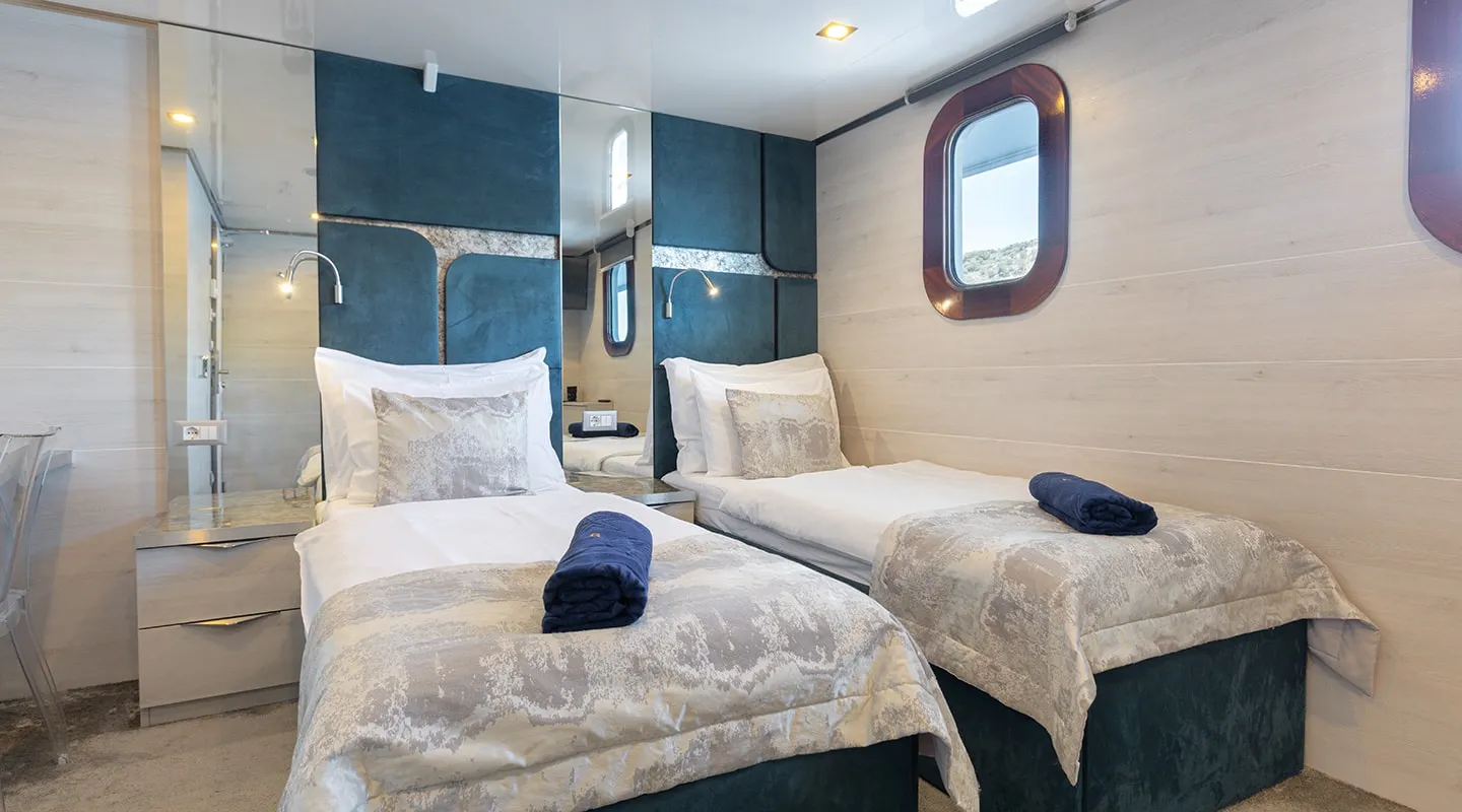 YOLO Twin cabin