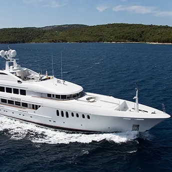 MUSTIQUE Cruising