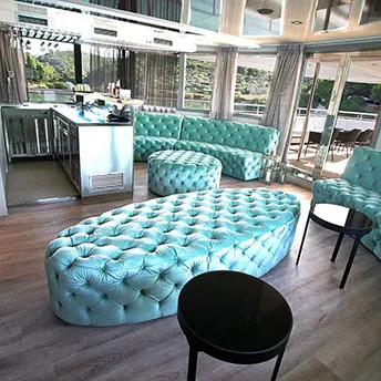 OHANA Lounge area