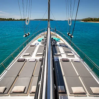 On deck style