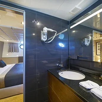 RARA AVIS Oceal liner staterooms