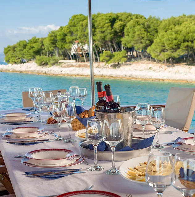 CROATIA Table decoration