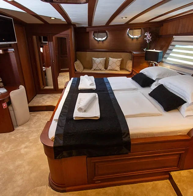 DOLCE VITA Master cabin