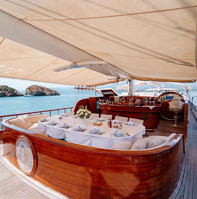 It’s all orchestrated by Lycian Queen’s experienced crew