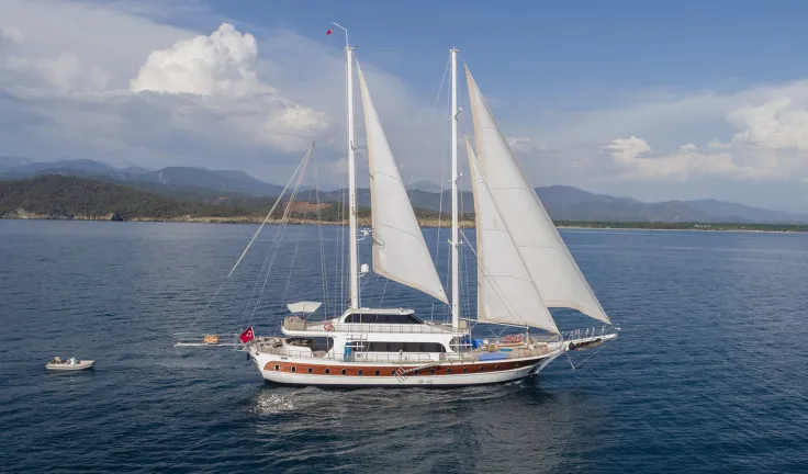 KAYHAN 4 Sailing