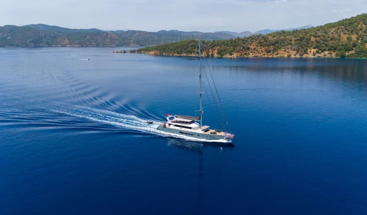 NORTH WIND Cruising