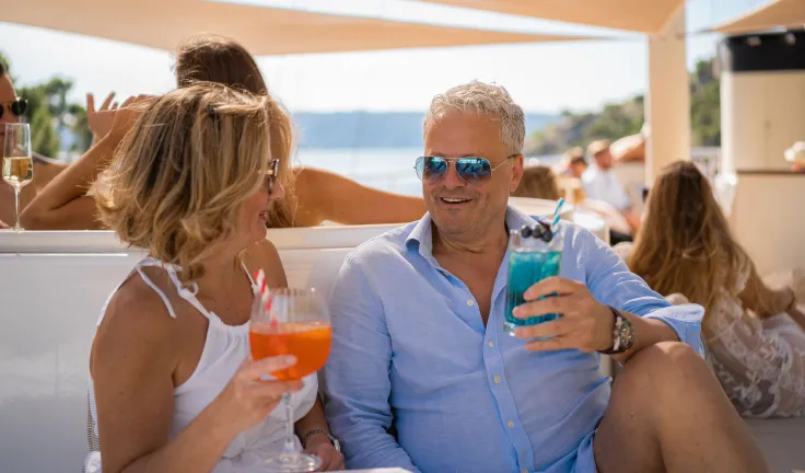 Private Yacht Charters vs. Luxury Cruises Which Luxury Experience Suits Your Style