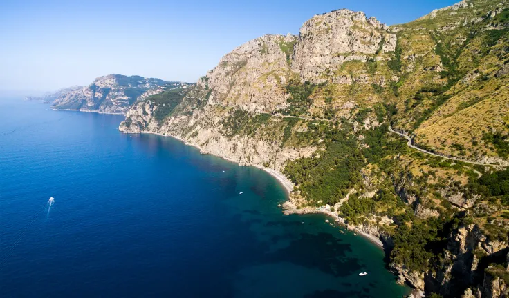 Sail the Amalfi Coast Aboard the Best Yacht Rentals in Italy