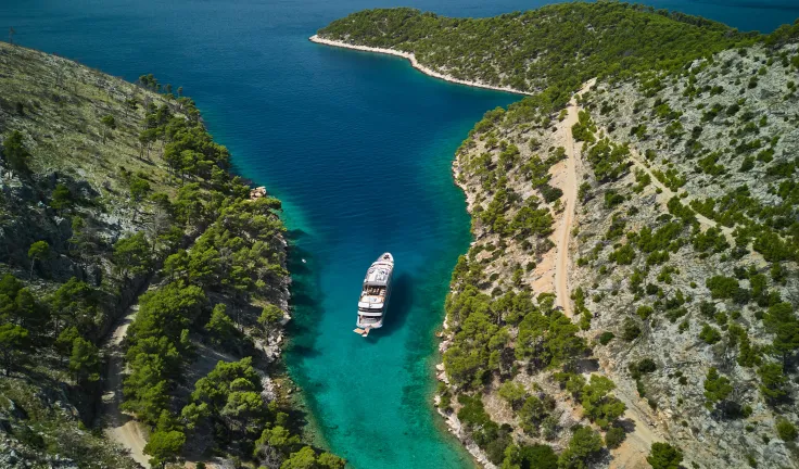 Top 10 Hidden Gems to Explore on a Yacht Charter in Croatia