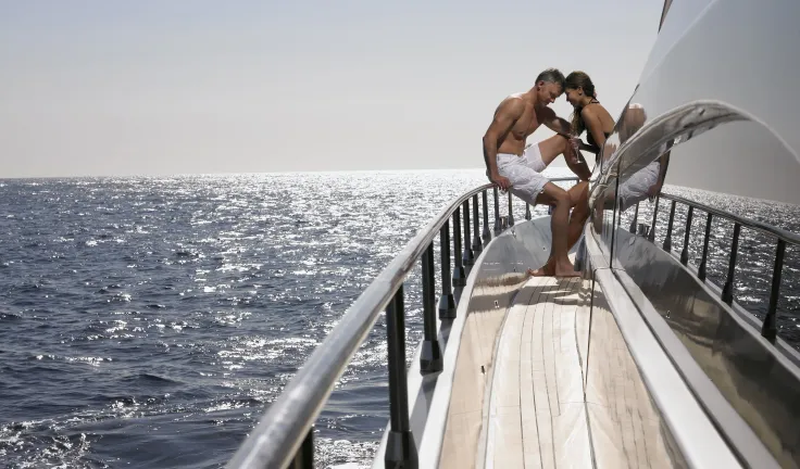 Why a Private Yacht Charter is Perfect for Honeymoons and Romantic Getaways