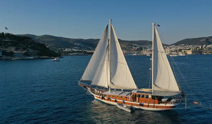 YA SELAM Sailing