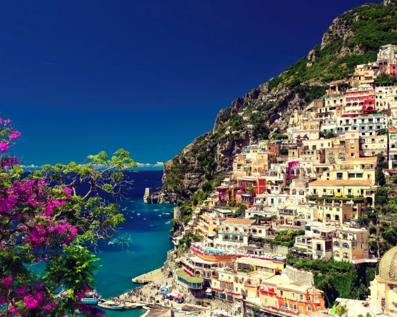 Italy-Amalfi-coast-Positano-.-Beautiful-cityscape