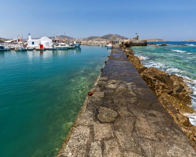 Venetian-fortress-and-port-in-Naoussa-town-Paros-island-Cyclades-Greece