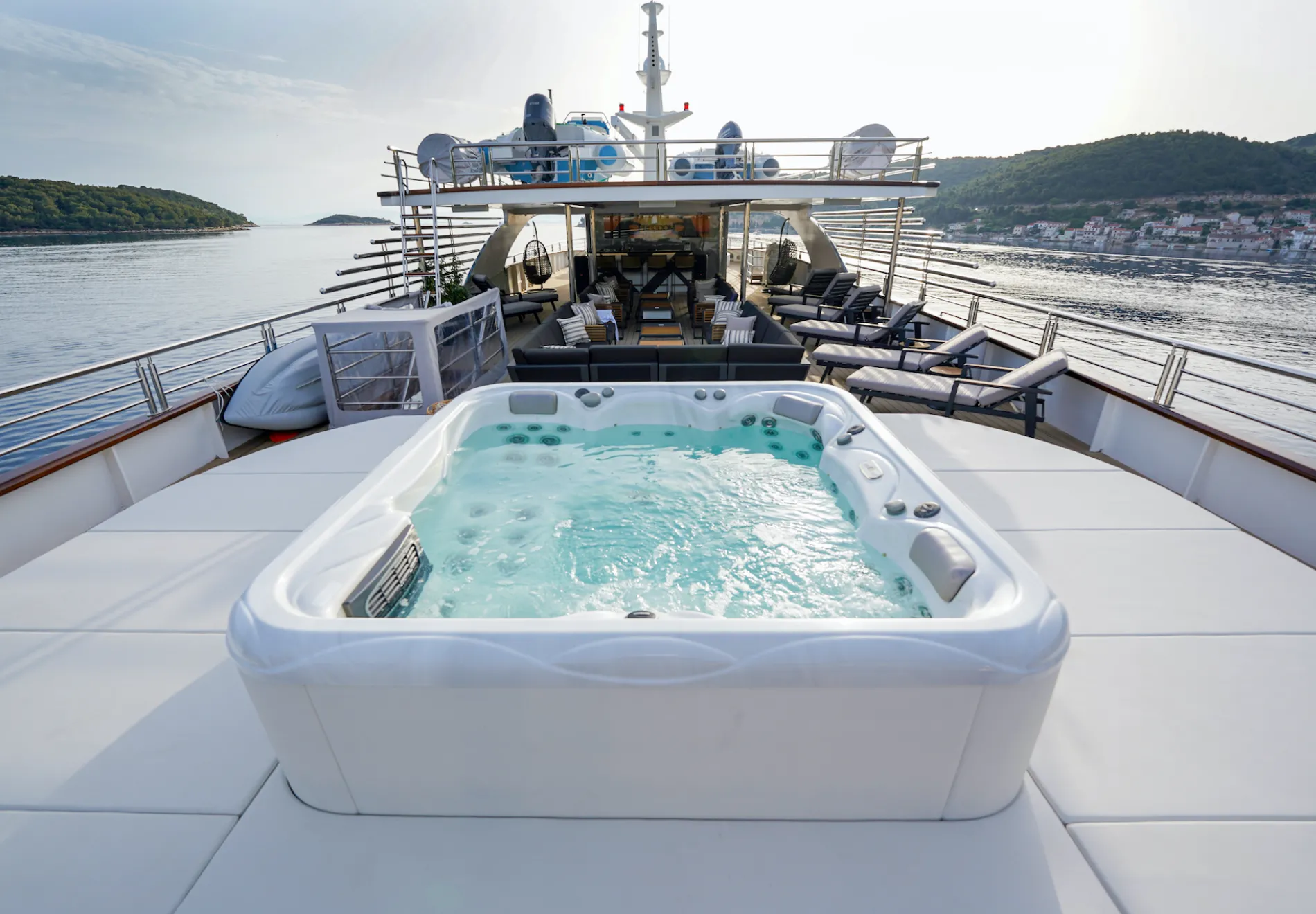Freedom-jacuzzi
