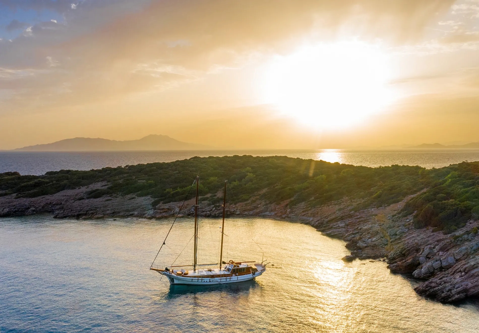 KAVIRA II Anchored