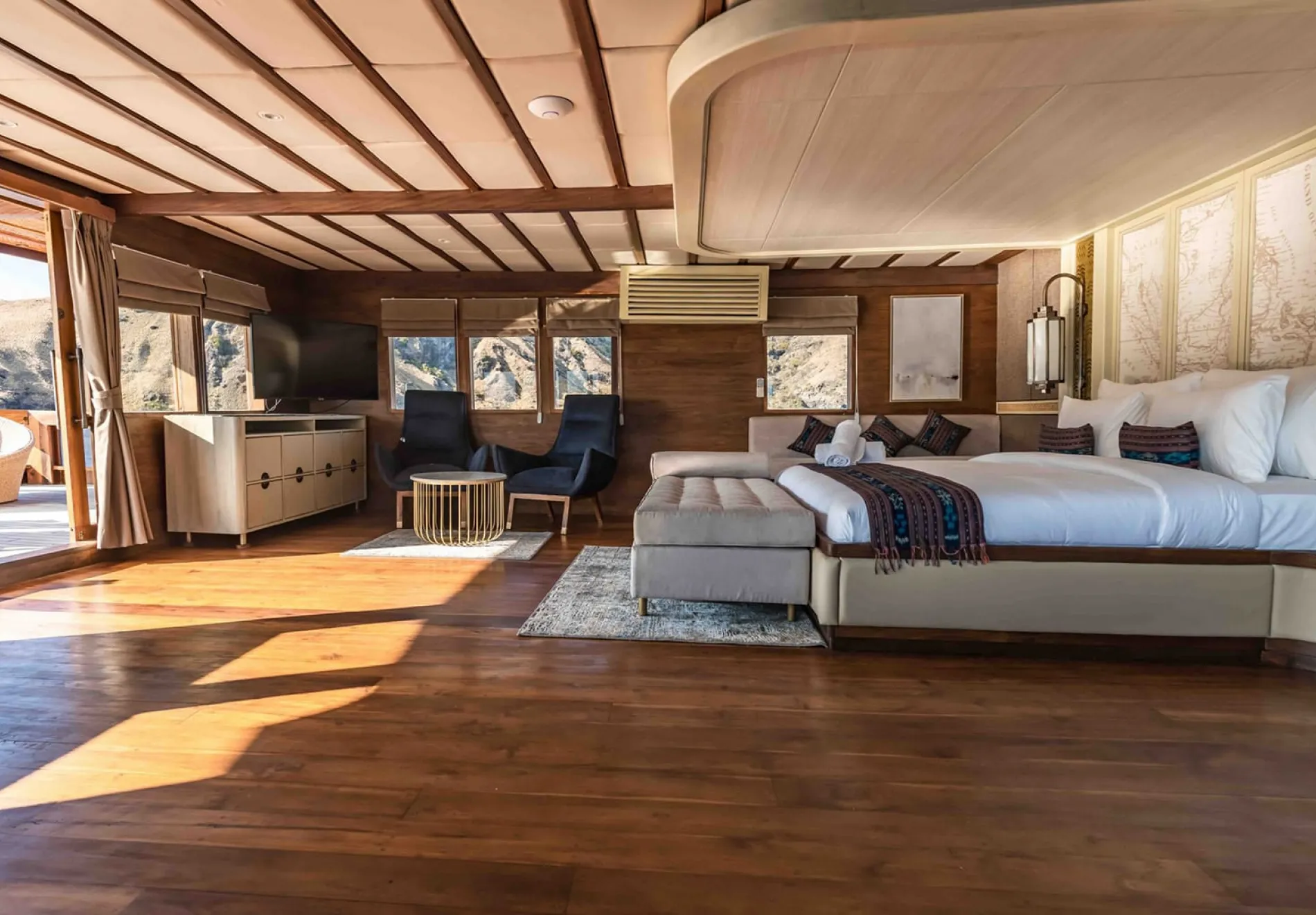 MAJ OCEANIC Master suite