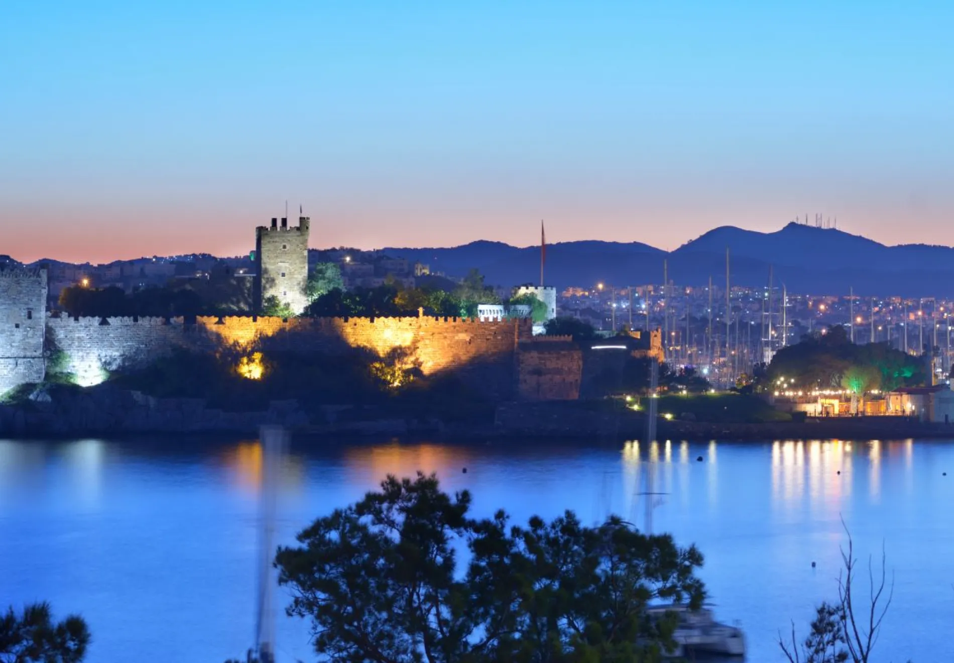 Night-view-to-the-St.-Peters-castle-and-cityscape.-Built-in-XV-century-now-the-castle-housed-the-Museum-of-Underground-Archaeology