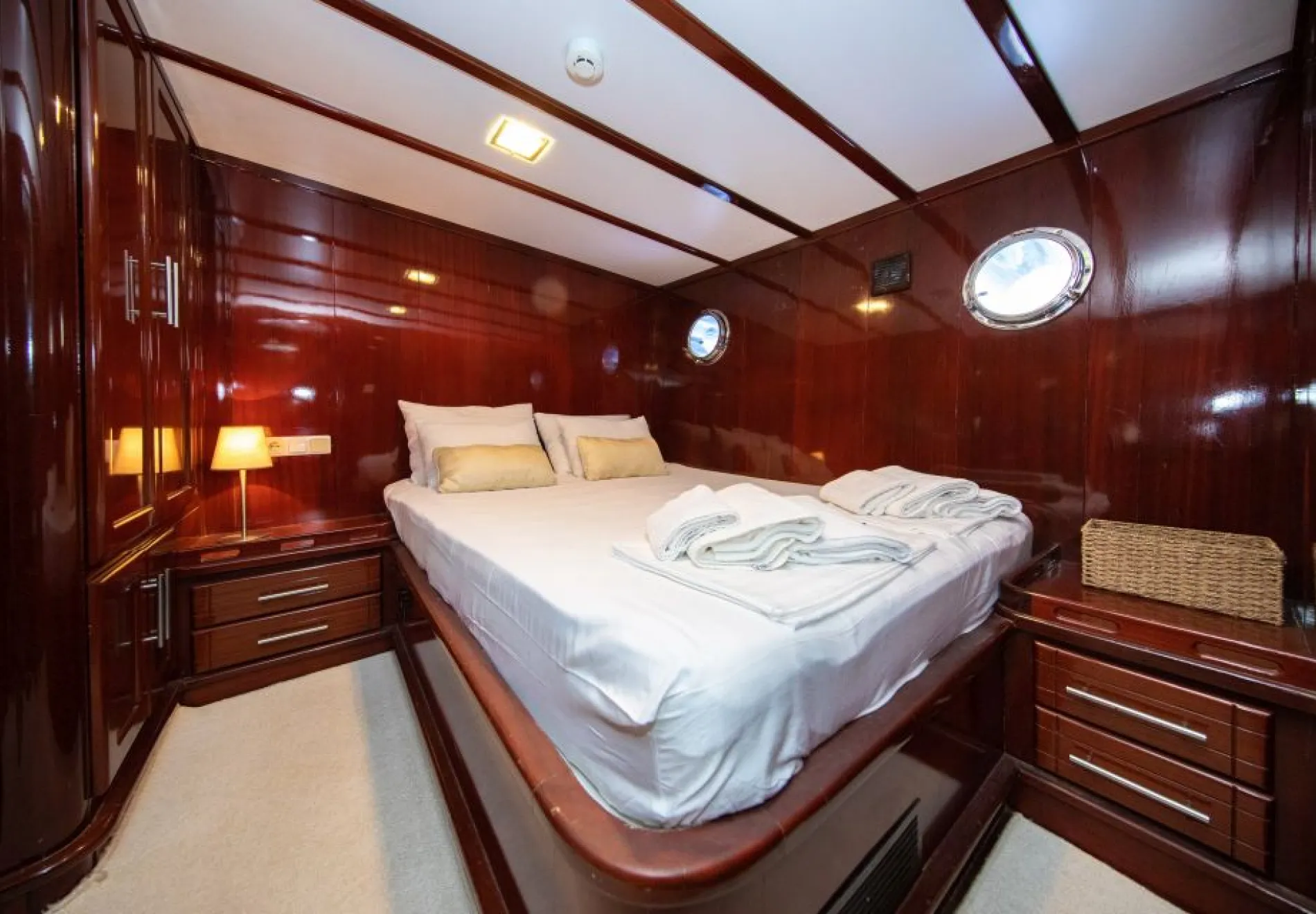 Cabin with double bed