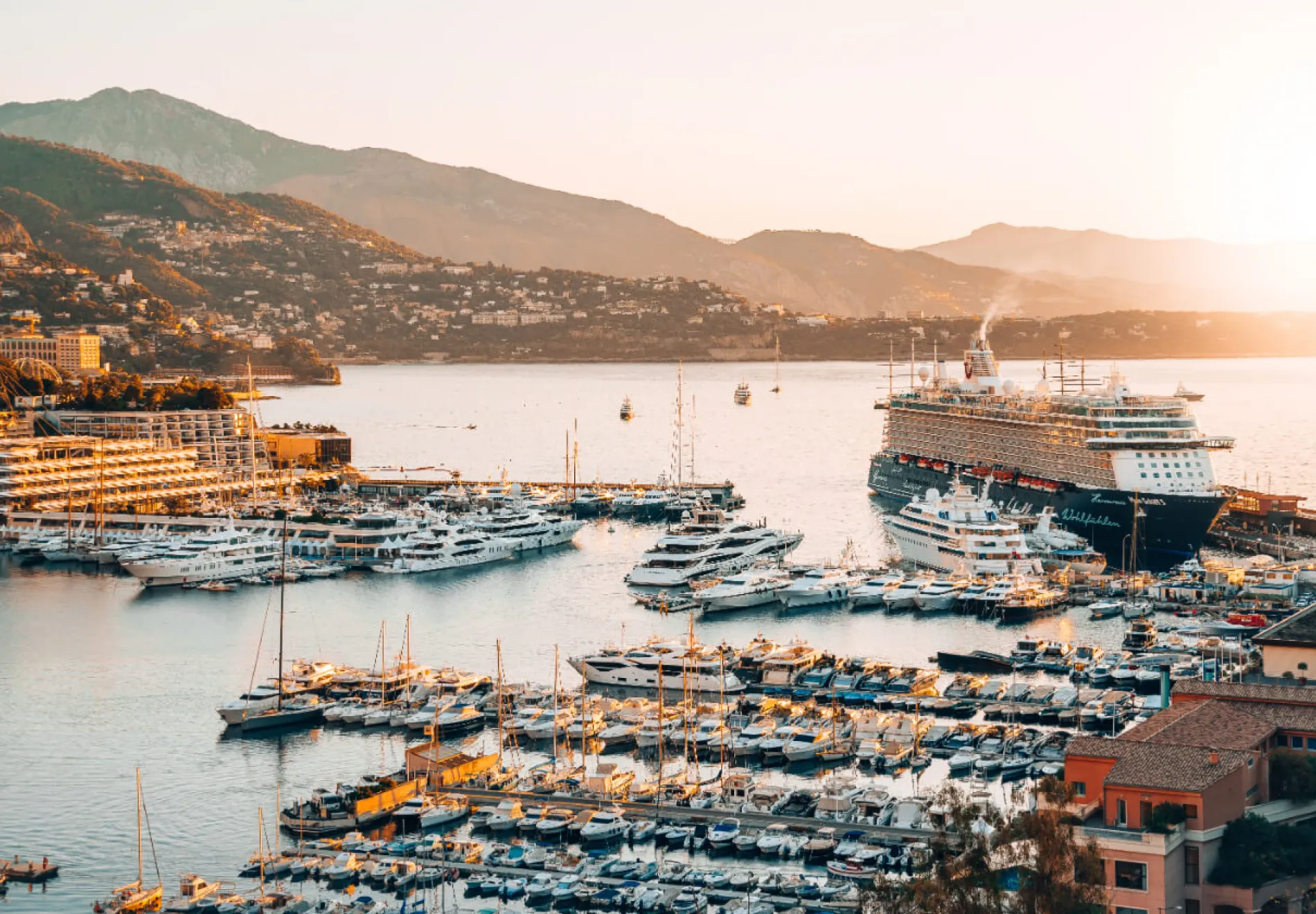 boats-and-ships-in-monaco-harbor-picjumbo-com