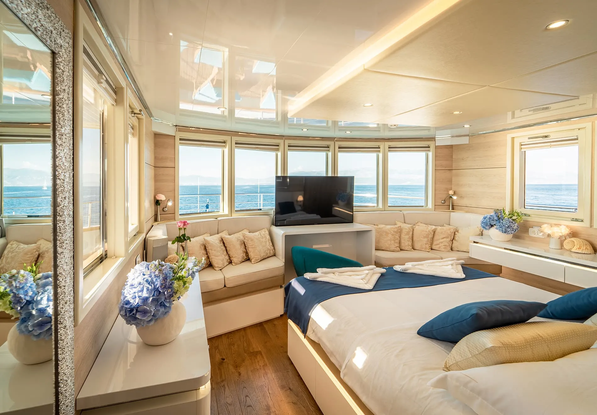 Comfortable and high-tech cabins